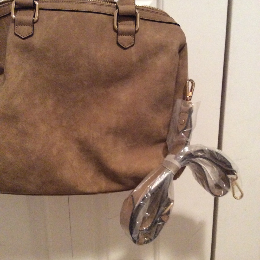 Handbag - Picture 5 of 6